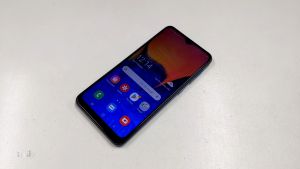 Samsung Galaxy A10 Dual Sim Global Version RAM 2GB ROM 32GB Octa Core 6.2 13MP 4G LTE Original Phones