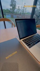 Magnetic Privacy Screen for Macbook Air 13.3 | Easy Snap | Protect Your Screen | ฟิล์มกันมองกันเสือก