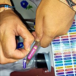 100pcs Stiker Custom Nama Sendok Botol Piring Makan Barang Perabotan Stiker Waterproof Timbul Label