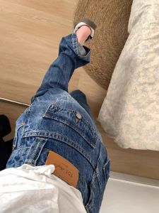 Quần Jeans Ống Thẳng Ôm Vừa Vặn Cạp Cao Quần Ống Rộng Mùa Thu Mới Quần Jeans Denim Xanh Cổ Điển Thiết Kế Ống Loe