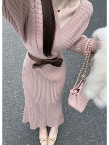 CHANGTONG | French Gentle Style V-neck Knitted Figure-hugging Fishtail Maxi Dress Spring
