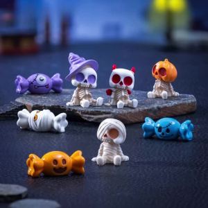 10PCS Random Halloween Skeleton Pumpkin Candy Resin Figurines Mini Ornaments for DIY Micro Landscape Desktop Craft Decoration