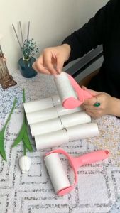 Combo 1 Cây + 2 Lõi Lăn Bụi Quần Áo – Dọn Lông Chó Mèo Bụi Sofa Ga Giường Ô Tô Tiện Lợi