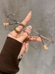 Kacamata Photocromic Anti Radiasi Korea untuk Wanita & Pria dengan Frame Square