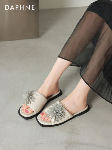 Daphne | Dép Bẹt Thoải Mái Elegent Cho Nữ Mặc Ngoài Trời