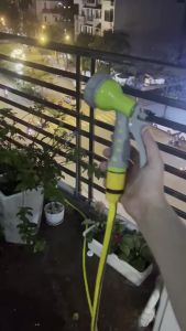 Bộ vòi tưới cây đa năng rửa sân vườn (8 trong 1) rửa xe tiện lợi giao mầu ngẫu nhiên