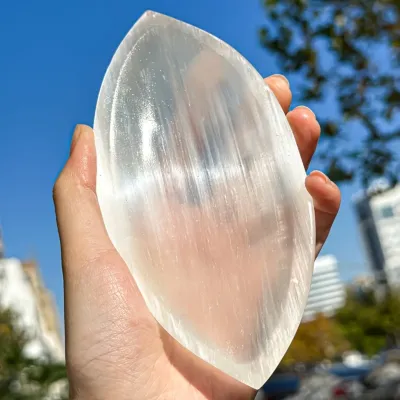 1pc Unique Selenite Bowl Ornament - Irregular Oval Carved Quartz Crystal Perfect for Home Decor & Gifts Plate Bare Stone