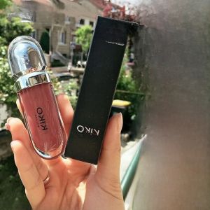 KIKO ลิปสติกสีนู้ดแบบมีน้ำตาลให้ความชุ่มชื้น ลิปกลอสแบบ 3D สำหรับผู้หญิง นักเรียน ลิปมันที่ให้ความชุ่มชื้นและลิปสติกที่ให้สีสันสดใส