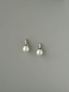 Tone Silver Pearl Ear Clip Mosquito Coil Fancy Temperament Wild Non-Piercing Earrings Sophie Buhai