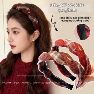 Băng Đô Cao Màu Đỏ Để Rửa Mặt