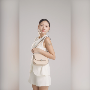 Bộ hộp quà YUUMY (Túi đeo chéo nữ YUUMY YN236 + Hộp quà YHQ2 + Túi giấy YTG2 + Túi rút BVR3838 + Thiệp cảm ơn YBT1)