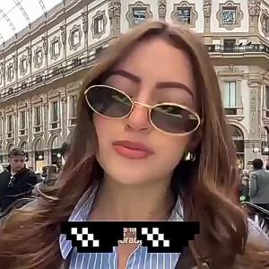 Vintage Alloy Small-frame Oval Woman Sunglasses New Fashion Brand Gradient Y2K Sun Glasses Men Retro Punk Uv400 Eyewear Outdoor