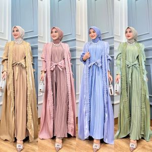 Banjagineun Dress Outer Bahan Shimmer Aplikasi Renda Paten Dress Two in One