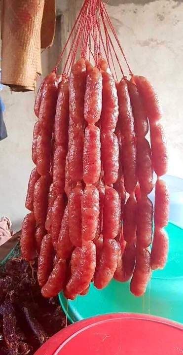 ไส้กรอกหมู 1Kg សាច់ក្រកជ្រូកខ្មែរ1គីឡូ | Lazada.co.th