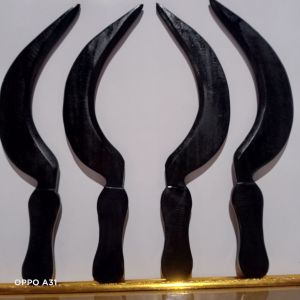 Celurit Kayu Miniatur Alat Peraga Latihan Silat Beladiri