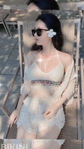 Bikini đi biển 3 món ren móc quảng châu phong cách vintage trẻ trung kín đáo