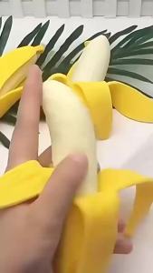 Peelable Banana Squeeze Toy Soft Rebound Fidget Toy Funny Prank Gadget for Stress Relief & Decompression