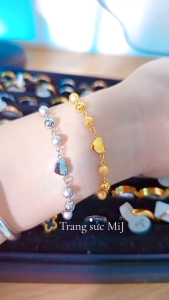 Lắc tay nữ titan không gỉ trái tim cách điệu bi tròn màu Trắng/Vàng_Sáng Bóng Sang Trọng [Trang sức MiJ]