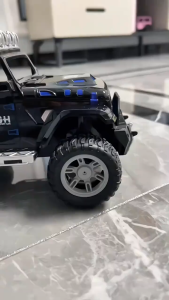 Xe Ô Tô Điều Khiển Từ Xa RC Có Phun Sương Đèn Led Âm Thanh Công Suất Lớn Tỷ Lệ 1:16