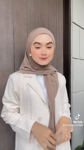 Desain Hijab Praktis & Jersey Bergo Segitiga Terbaru 2023