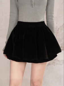 loveheynew | Chân Váy Ngắn Xòe Đai Cao Velvet Đen