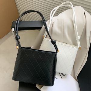 Trendy Womens Bucket Bag Crossbody Soft PU Leather Diamond Pattern Simple Versatile Single Shoulder Bag Casual Leisure