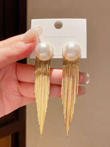 Fancy Exaggerated Long Tassel Large Earrings Female Niche Design Elegant Pearl 18K Gold Earrings Slim Looking