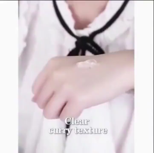 Aloe Vera Gel  Moisturizer 60g Ekstrak Lidah Buaya Original - Masker Wajah Melembabkan Mencerahkan Images/Lidah Buaya Gel Untuk Wajah Memudarkan Bekas Jerawat Soothing Gel Pelembab Wajah Melembabkan Kulit