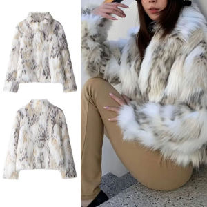 Áo Khoác Lông Giả Cổ Lọ In Họa Tiết Mùa Thu Đông Dài Tay Phong Cách Đường Phố Ấm Áp Dành Cho Nữ Của HH 2025