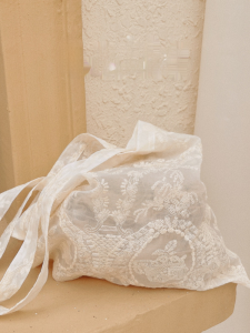 Romantic Lace Embroidery Shopping Bag Single Shoulder Bag for Women Spring Summer French Vintage Style Handbag Elegance