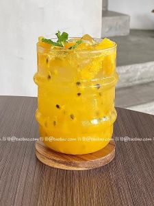 Heat Resistant Glass Coffee Milk Latte Cup Creative Personalized Breakfast Juice Glass Cup Ins Straw Hat Design Universal