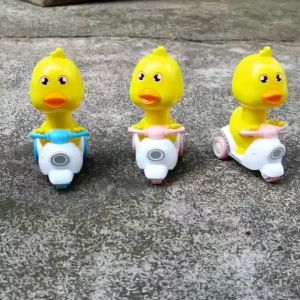 Payoe Mainan bebek motor mainan anak bayi lucu bebek