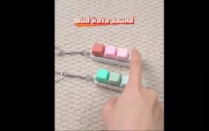 Keyboard Fidget Toy Keyboard Fidget Keychain 4-in-1 Keyboard Decompression Button Stress Relief Fidget Gifts