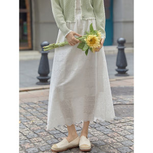 White Lace A-Line Mini Midi Skirt High Waist Slimming Design French Style Half Body Skirts for Women Autumn Fashion 2023