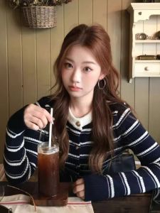 CHANGTONG | Áo Knit ôm dáng họa tiết kim cương sọc cho người thấp