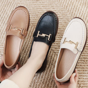 รองเท้าแม่แบนหนังแท้ที่สะดวกสบายสําหรับผู้หญิงวัยกลางคนและผู้สูงอายุสไตล์ลําลองรองเท้าไม่มีส้นลาย Napa ปิดเหยียบเดียว