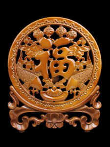 Double Fish Happiness Ornaments Wooden Carving Plum Wood Entrance Home Decoration Art Crafts Good Luck Fortune Decorations