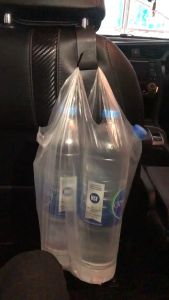 ตะขอเเขวนในรถยนต์ ตะขอแขวนในรถ ตะขอเก็บของ ตะขอแขวนหลังเบาะ ตะขอเอนกประสงค์บนรถ