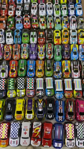 50Pcs Mini Alloy Car Iron Racing Cars Pull Back Car Rebound Vehicle with Storage Box Birthday Gift For Kids