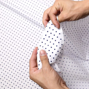 ผ้าคอตต้อนทีซี Cotton TC ลายจุดเล็ก 3 มม. หน้ากว้าง 45 นิ้ว ผ้าเมตร ผ้าหลา