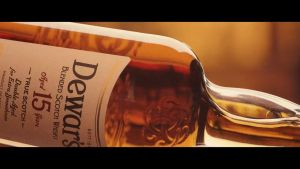 Dewar’s 15 Year Old Blended Scotch Whisky Double Aged Oak Cask Whisky Spirit 40% ABV 75cl / 750ml