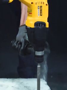 สว่านไฟฟ้าไร้แปรงถ่าน DEWALT DCH133 20V แบบชาร์จไฟได้ สามฟังก์ชั่น กำลังสูง 2.6J