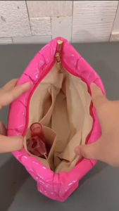 Tempat Kosmetik Kapasitas Besar PU Leather Motif Square Puffy Travel Make Up Pouch JCPC57