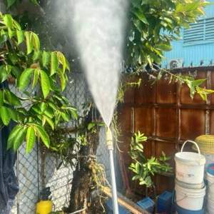 Cần Phun Thuốc Phân Tưới Cây 1.5 Mét Kéo Dài 3 Mét Cần Đỏ Xịn