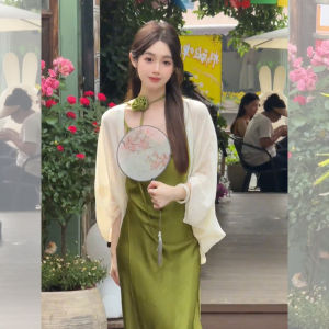 เสื้อคลุมกันแดดผ้าชีฟองสไตล์ฝรั่งเศสสำหรับผู้หญิงในช่วงฤดูร้อน พร้อมสายรัด ชุดคลุมไหล่บาง คาร์ดิแกนระบายอากาศได้ดี ปกเครื่องปรับอากาศ