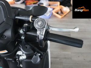 BANGREN Motorcycle High Quality ABS Throttle Handle Grip Universal Sigal Cable Made in Thailand