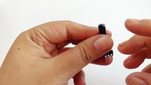 Potensio 3 Pin B100k Mono Kaki 3 Tekuk Segi Hitam 104