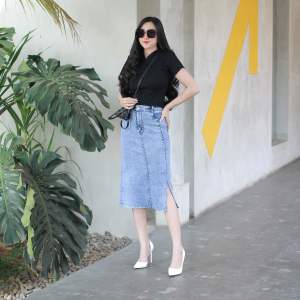 Nycta Jeans Skirt Rok Jeans Stretch 7/8 Belah Samping Pinggang Karet