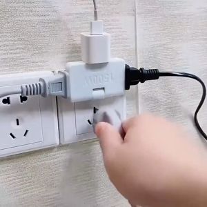 Foldable 3 in 1 Extension Plug Adapter 2500W Rotatable 180° Socket Converter Mini Slim Power Outlet