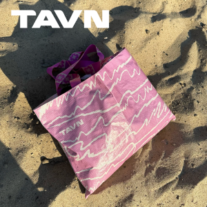 Tavn [Landscape in Hand] Contrast Color Stripes Environmental-Friendly Woven Bag Waterproof Shoulder Handbag